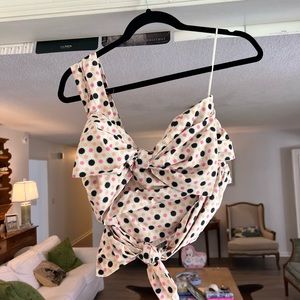 Super fun, swanky top!